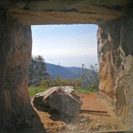 La Torre Del Pittore Bonassola