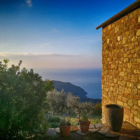 La Torre Del Pittore Alpesi faház *